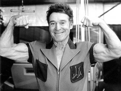 Fitness guru Jack LaLanne dead at 96 | king5.com