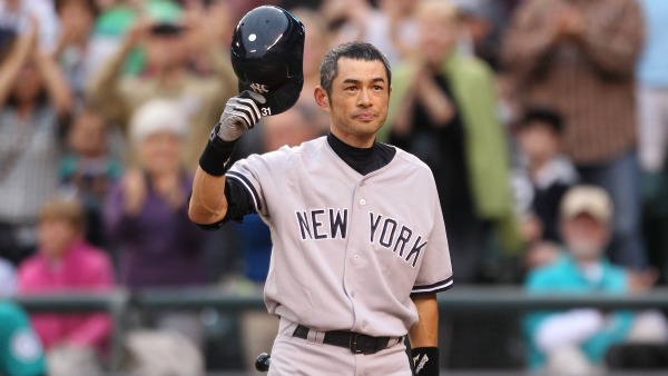 MLB rumors: Ex-Yankee Ichiro Suzuki looks in shape to make a comeback   as a pitcher (VIDEO) 