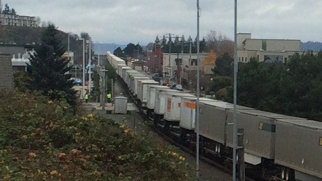 Man killed after being hit by train in Edmonds | king5.com