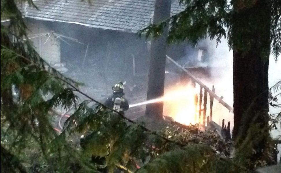 Mercer Island home destroyed by fire