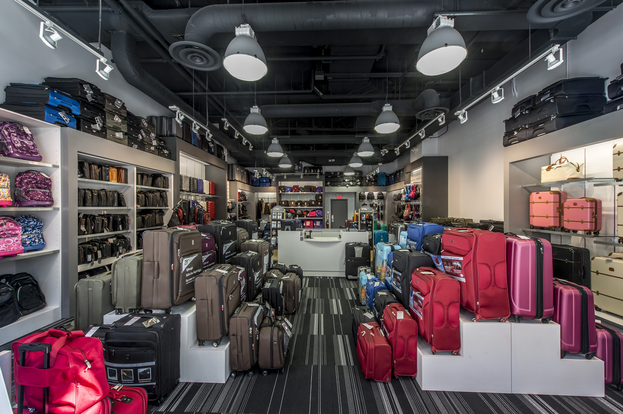 suitcase factory outlet