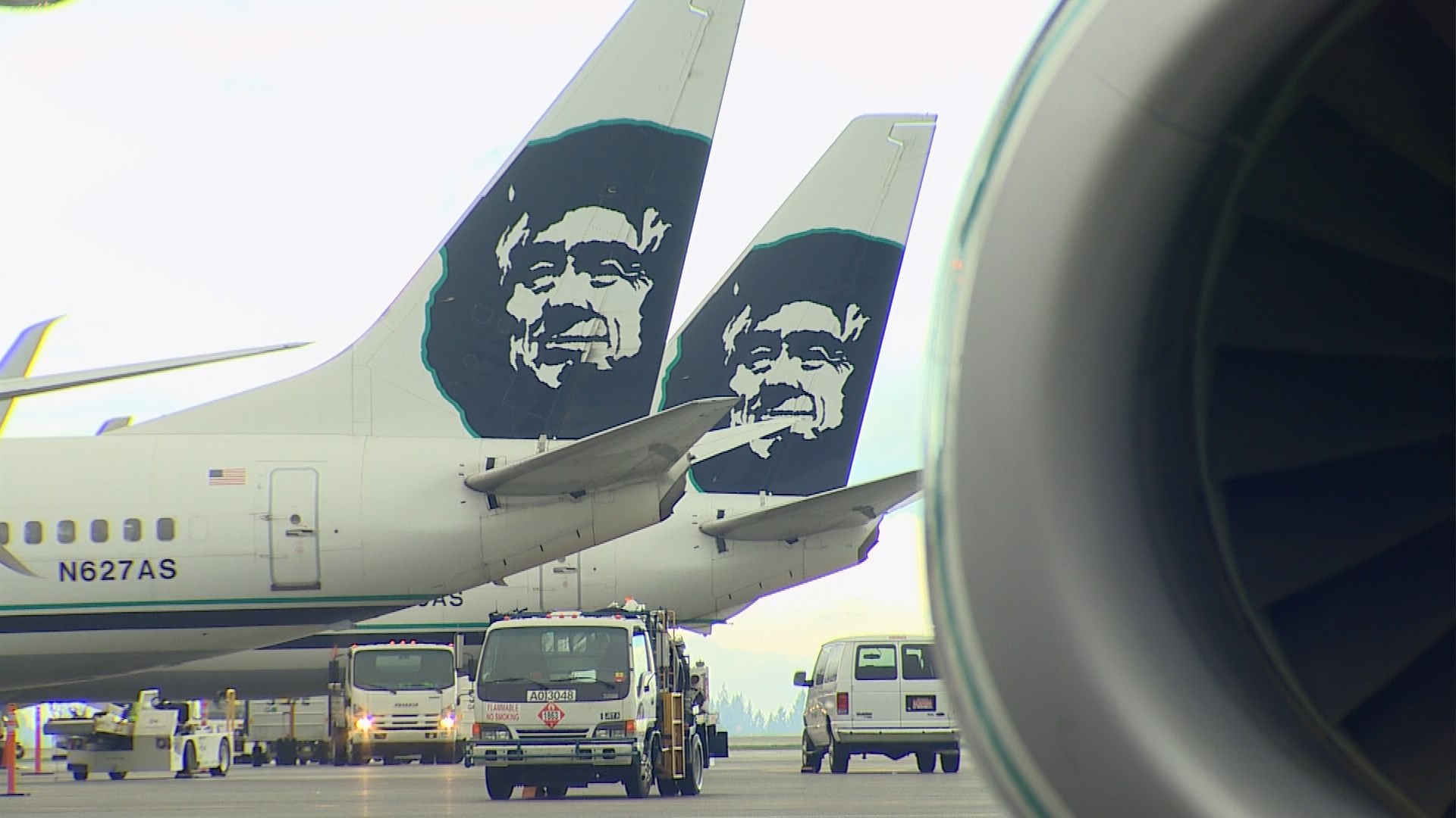 Naked passenger prompts Alaska Airlines flight return to 