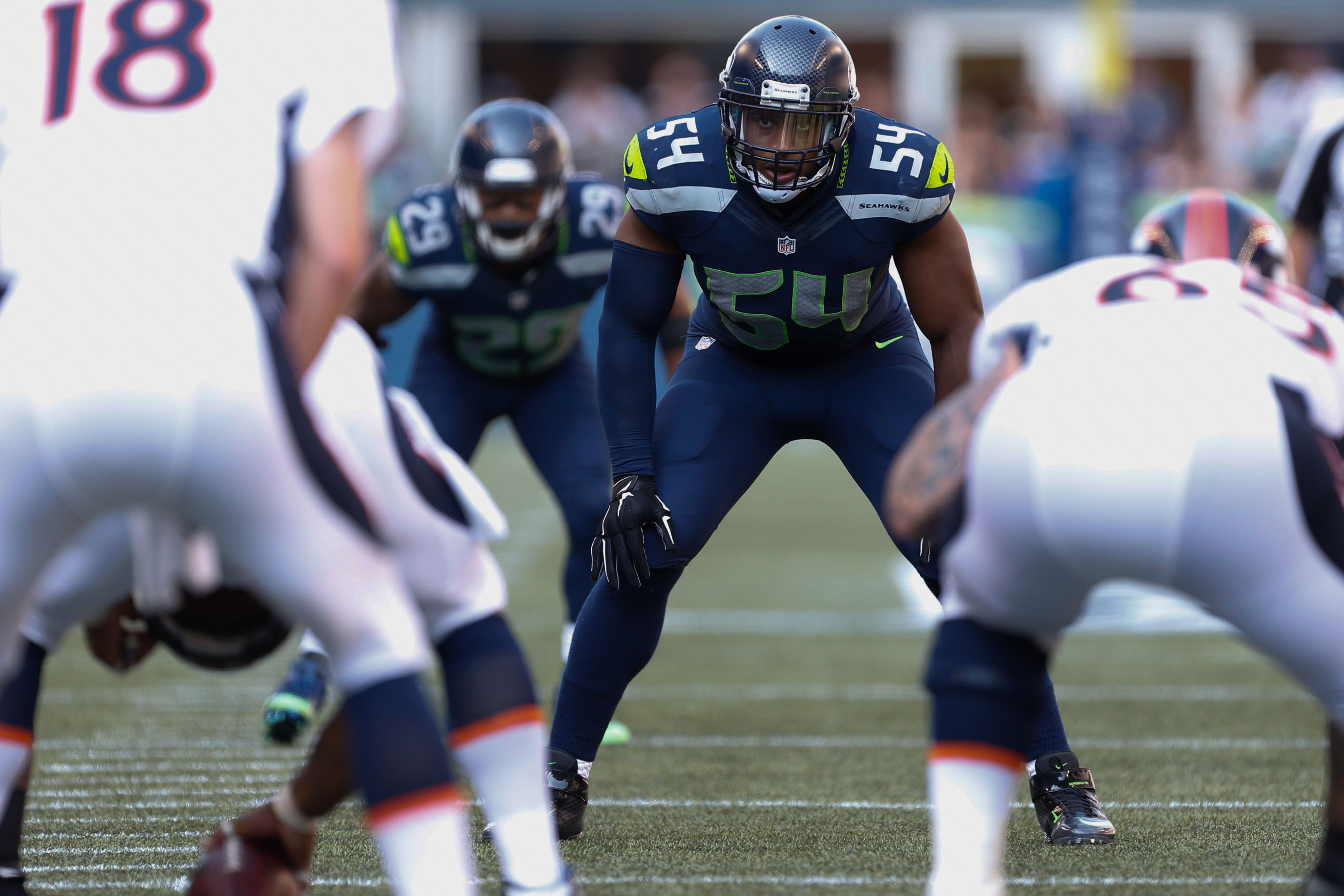 Seahawks officially release middle linebacker Bobby Wagner