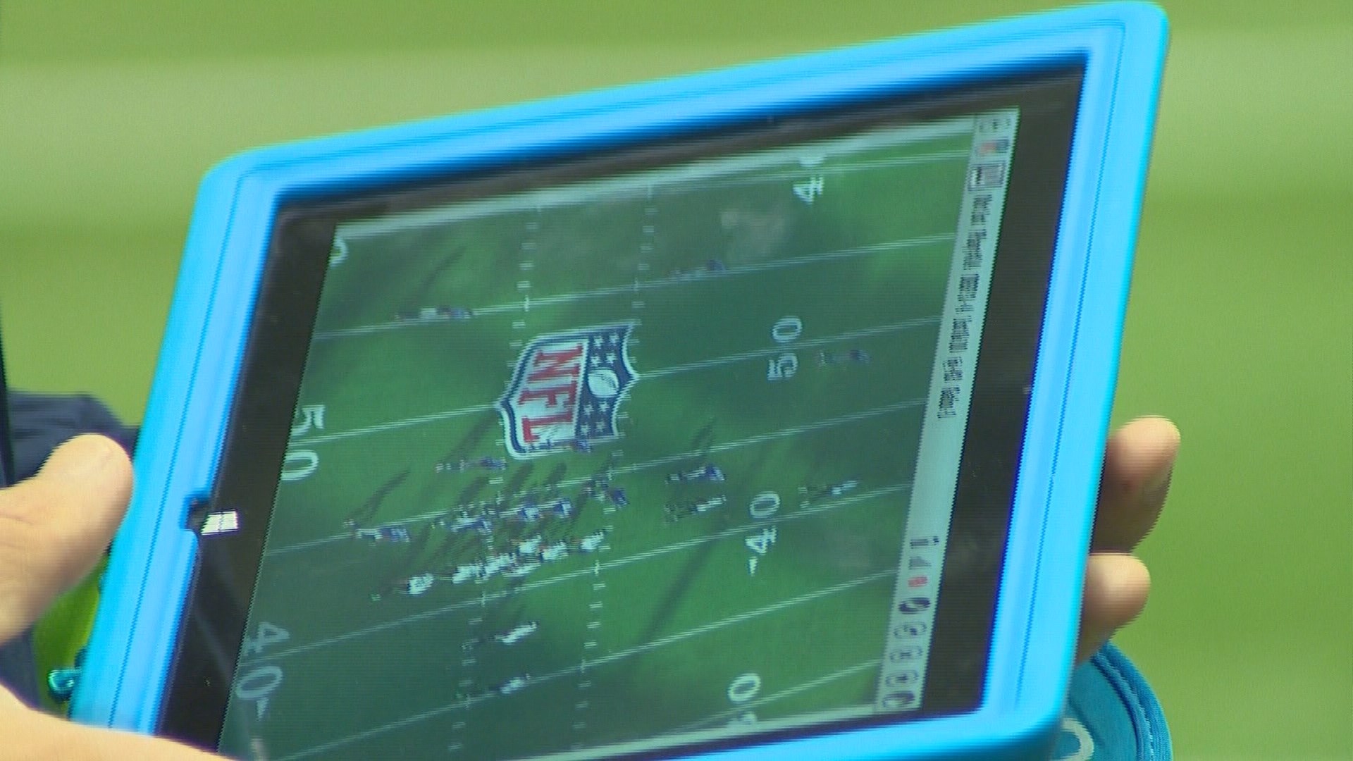 NFL Will Let Teams Use Microsoft Surface Tablets On The Sidelines During  Games