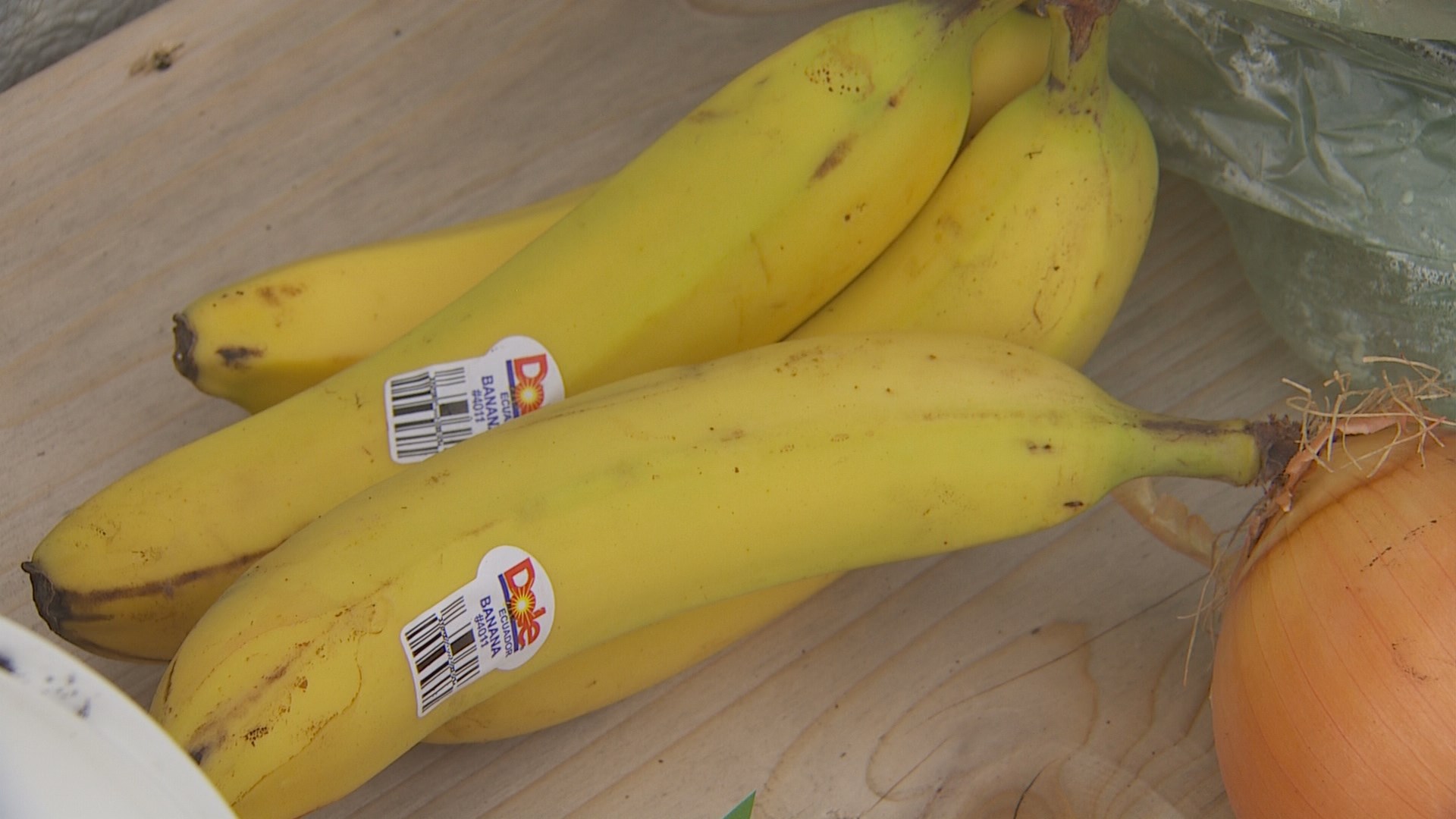 Warning Fruit Stickers Clog Composters King5