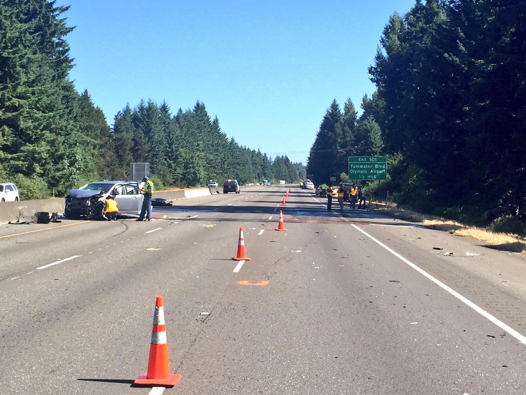 I5 at Tumwater reopened after crashes