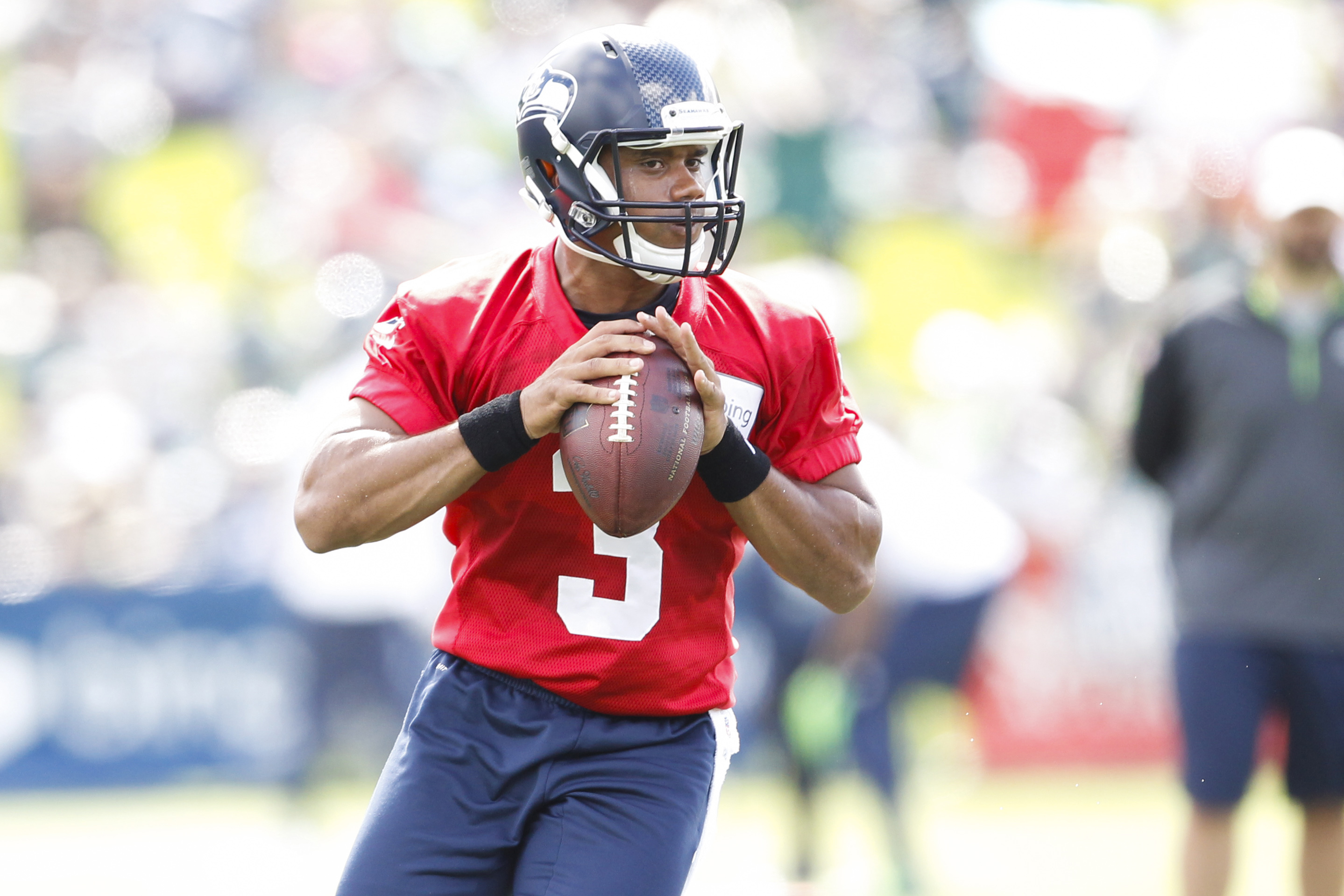 Seahawks, Wilson won't negotiate after training camp starts