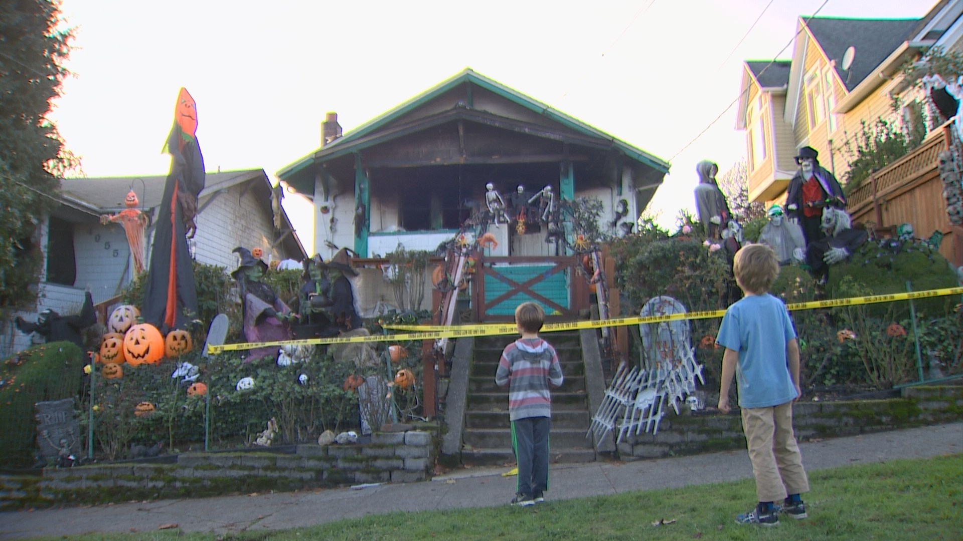Neighbors rally around 'Holiday House' after fire