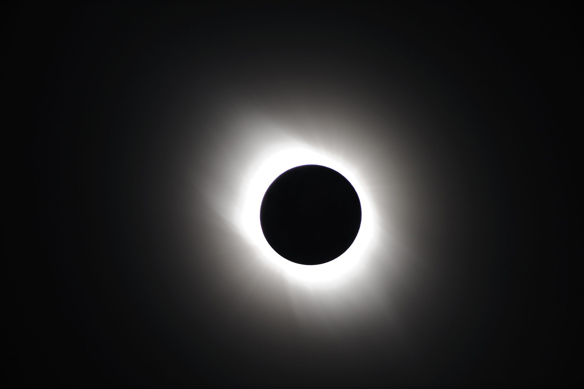 Total Solar Eclipse: How to Watch the Spectacle