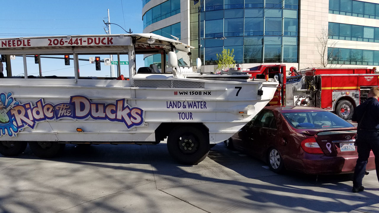 Crash involving Ride the Ducks vehicle in Seattle