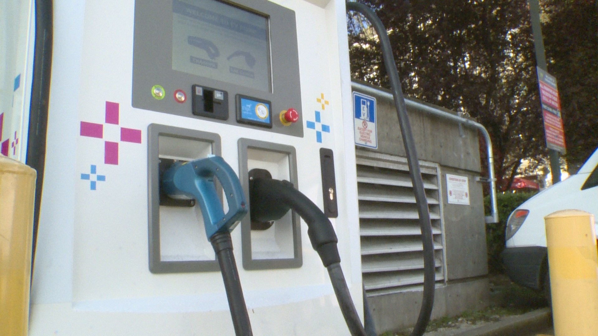 king5-seattle-to-install-hundreds-of-electric-car-charging-stations