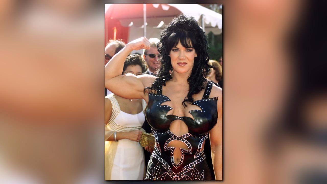 Wrestling star Chyna dead at 45 | king5.com