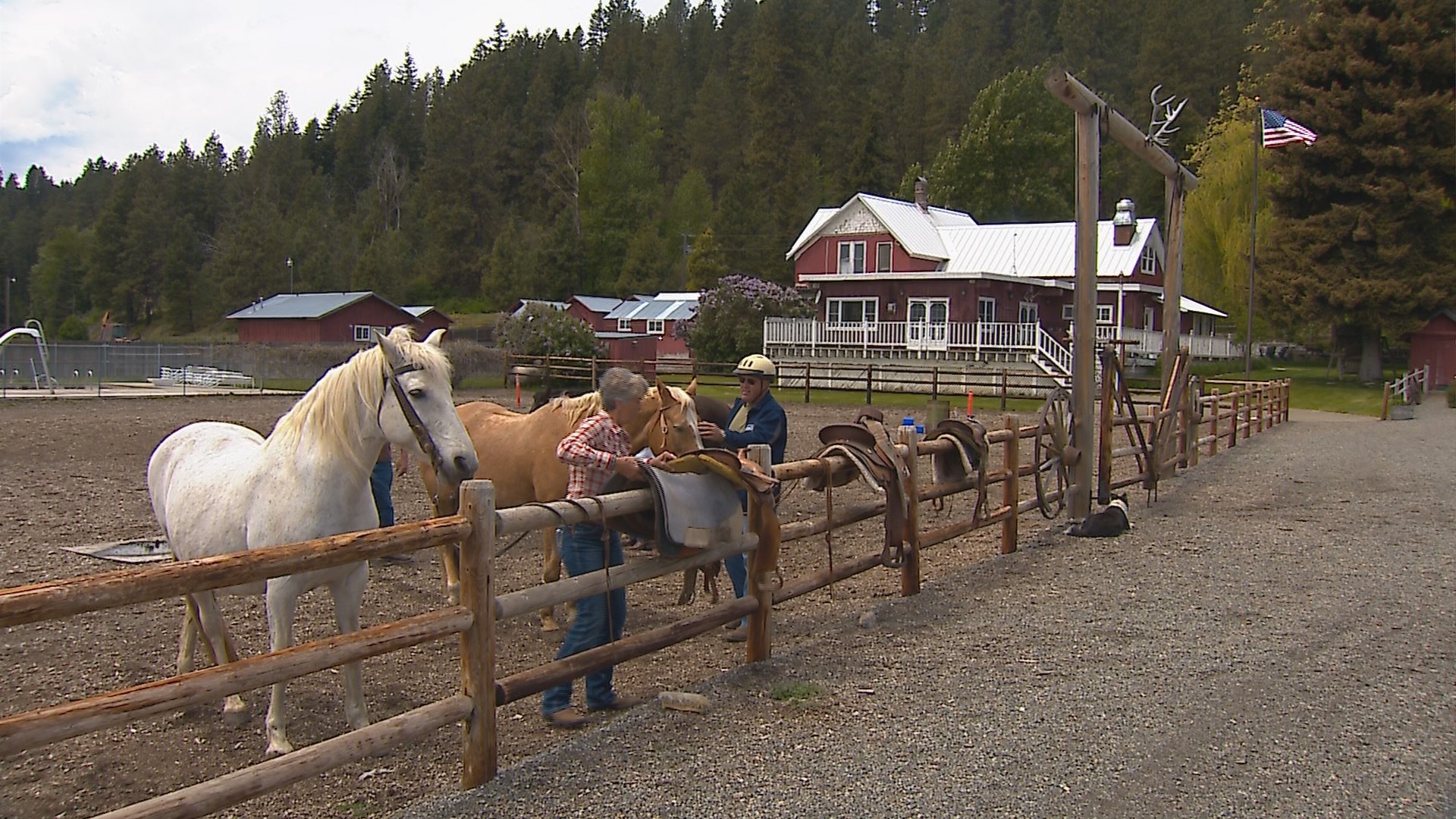 Best guest ranch is Flying Horseshoe in Cle Elum