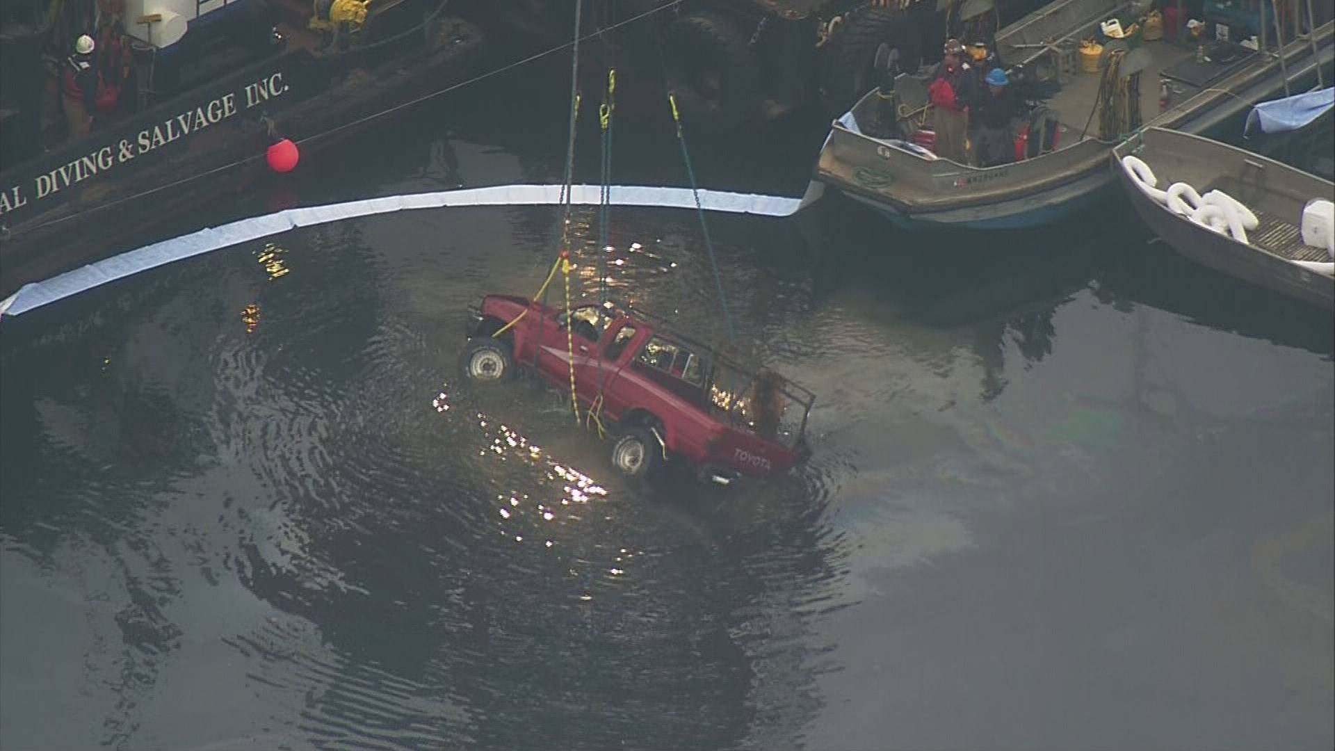 WSDOT worker who went off Hood Canal Bridge identified