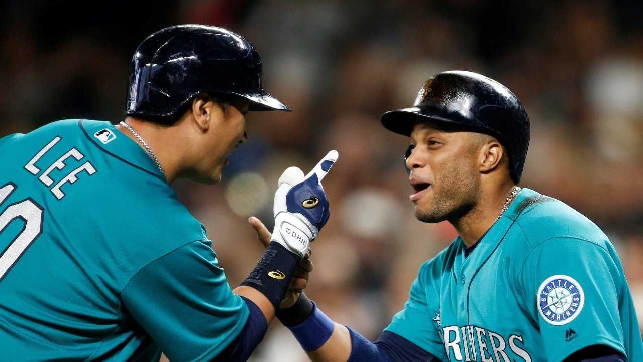 Robinson Cano's rise coincides with Mariners' strong start