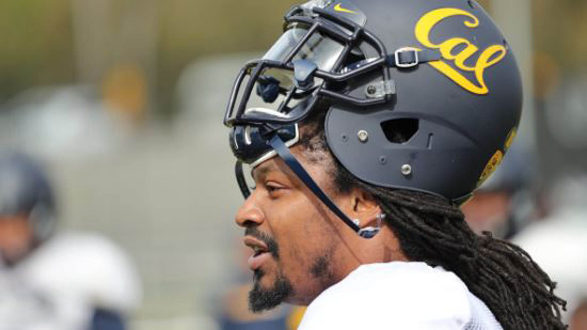 Marshawn Lynch practicing with Cal Bears in Australia