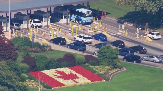 Americans find drug savings in Canada