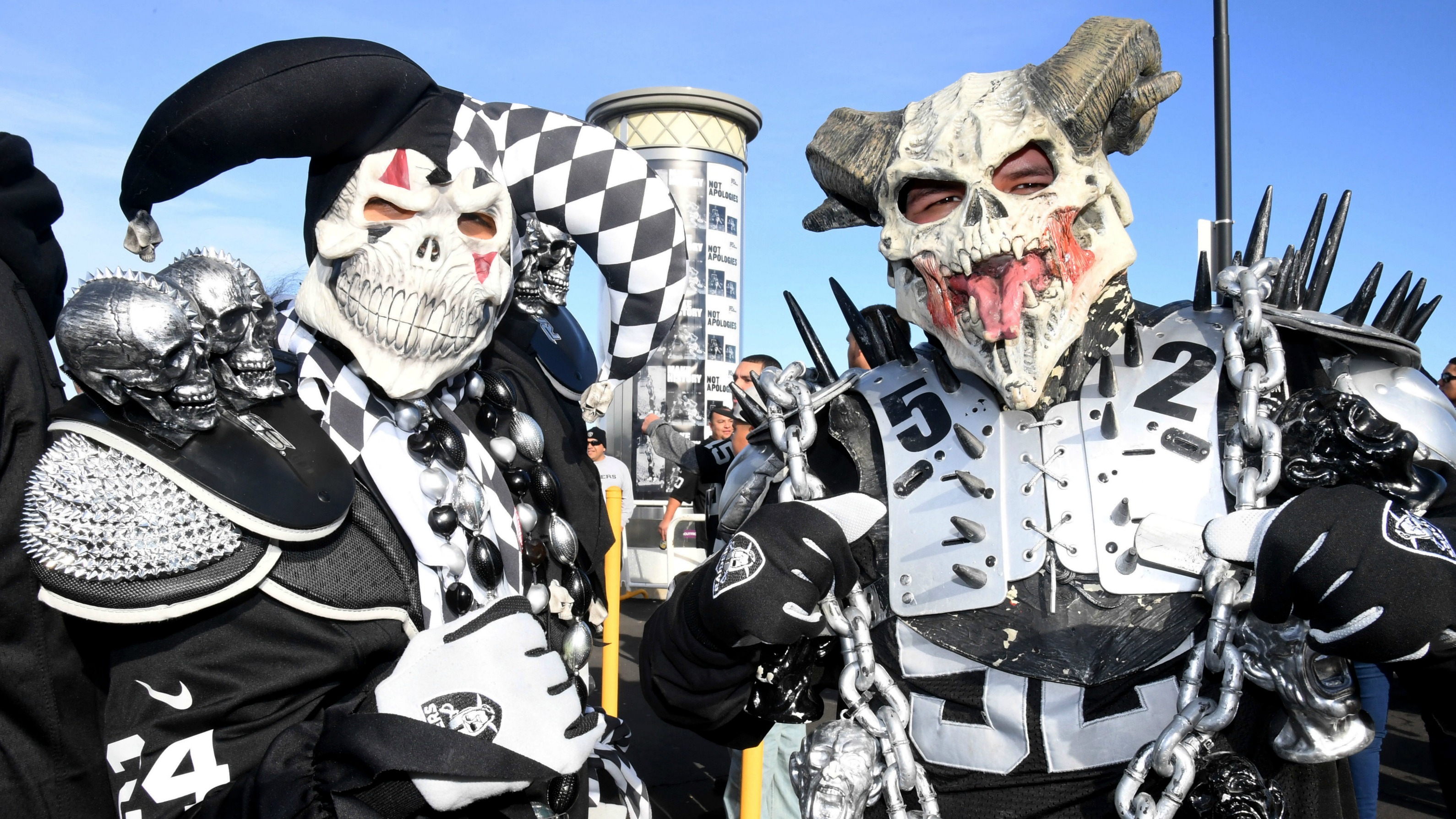 oakland raiders costumes