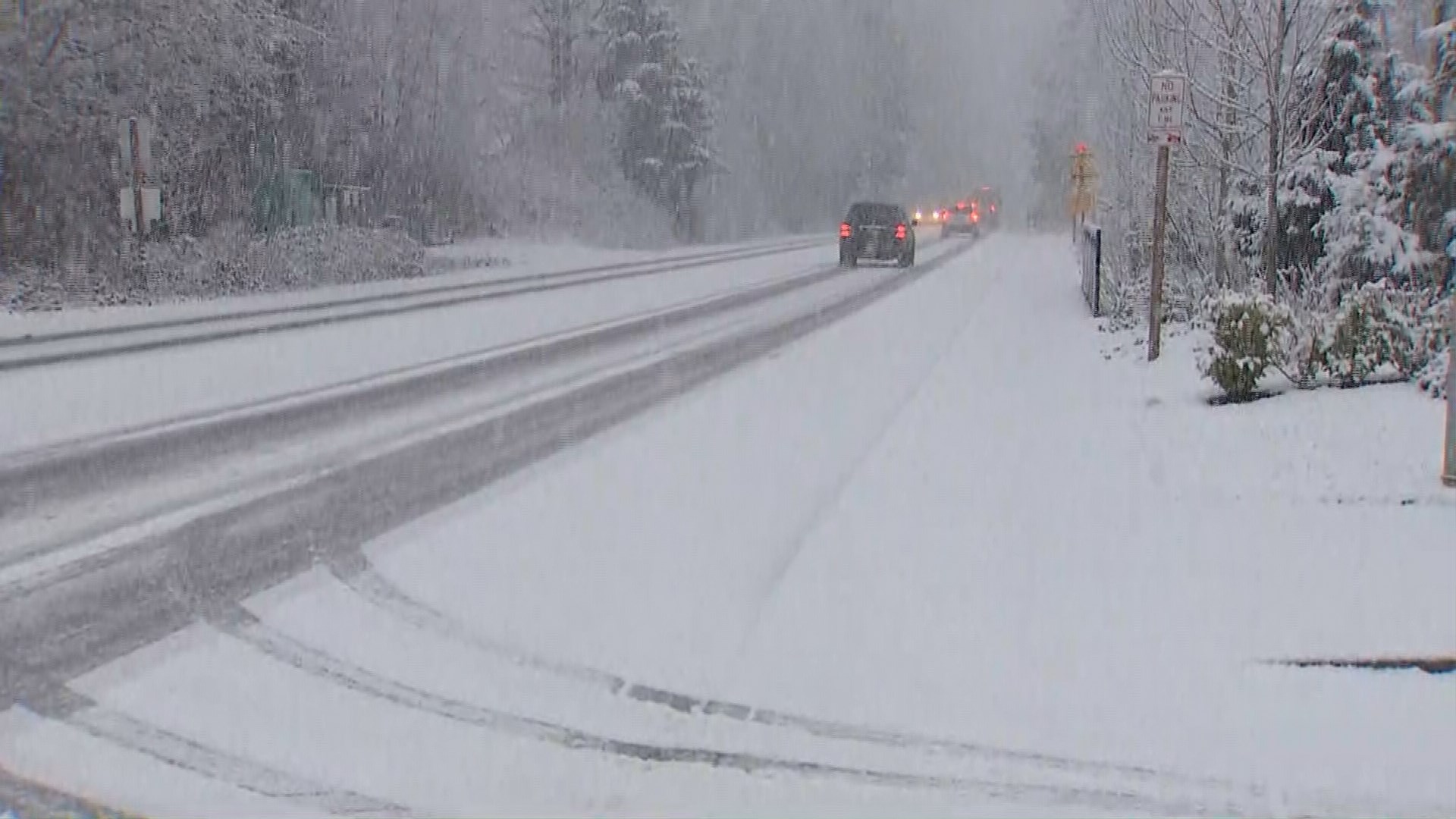 Another round of lowland snow expected Sunday