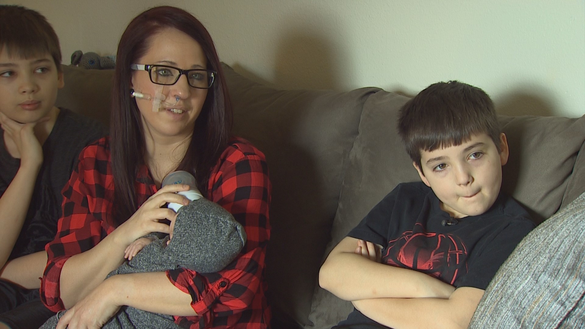 9-year-old helps save mom's life