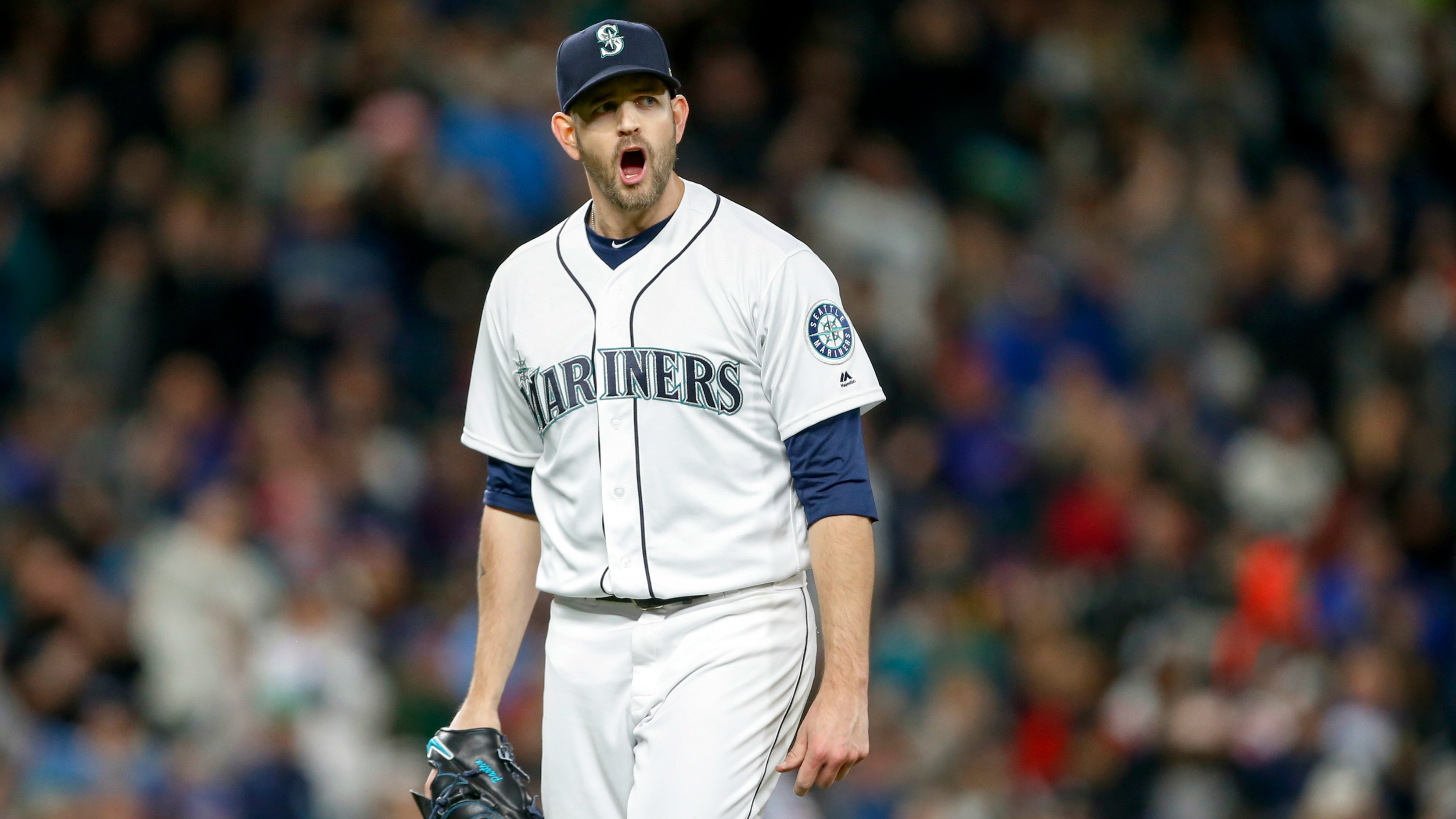 Mariners' James Paxton gets scoreless streak to 21 IP, beats Texas – The  Denver Post