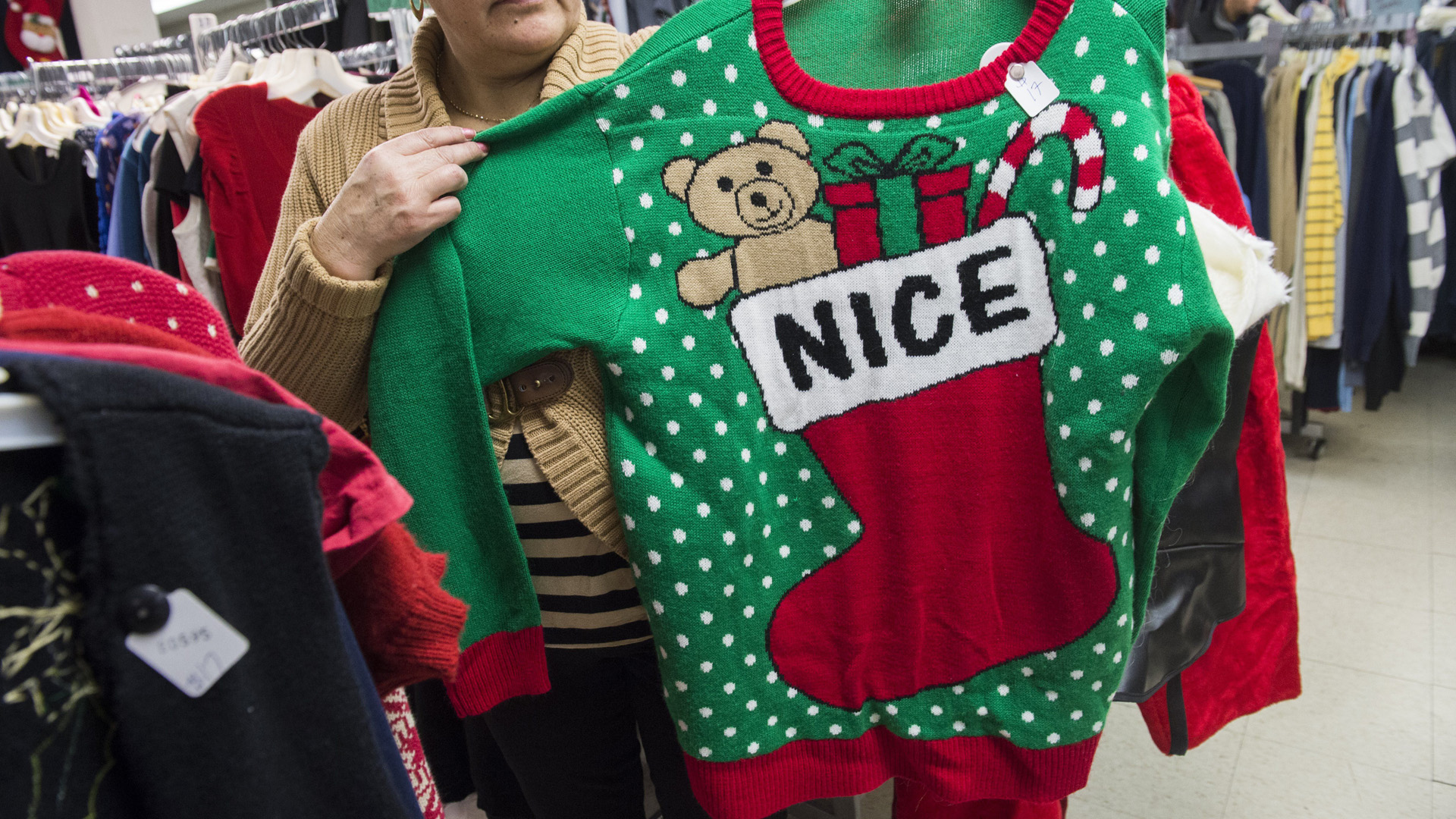 Alaska Airlines Celebrates Ugly Christmas Sweater Day