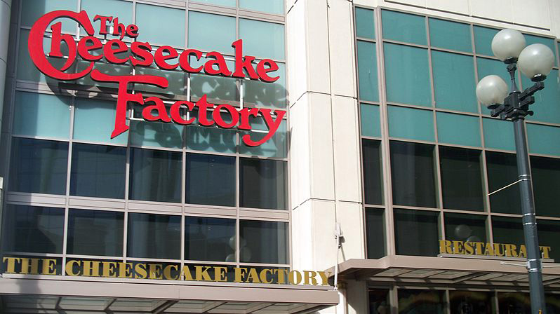 Cheesecake Factory to pay $15,000 to fired deaf dishwasher | king5.com