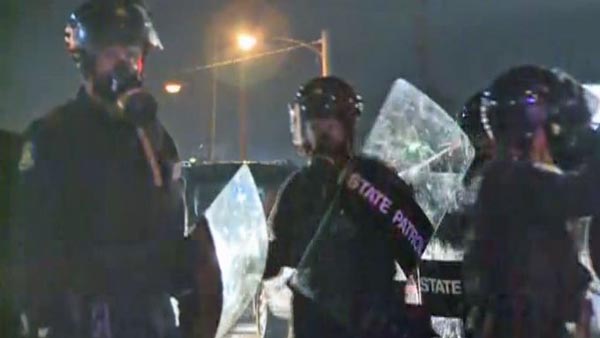 Stl Riots 32 arrested, 2 officers hurt in riot in St. Louis suburb | king5.com