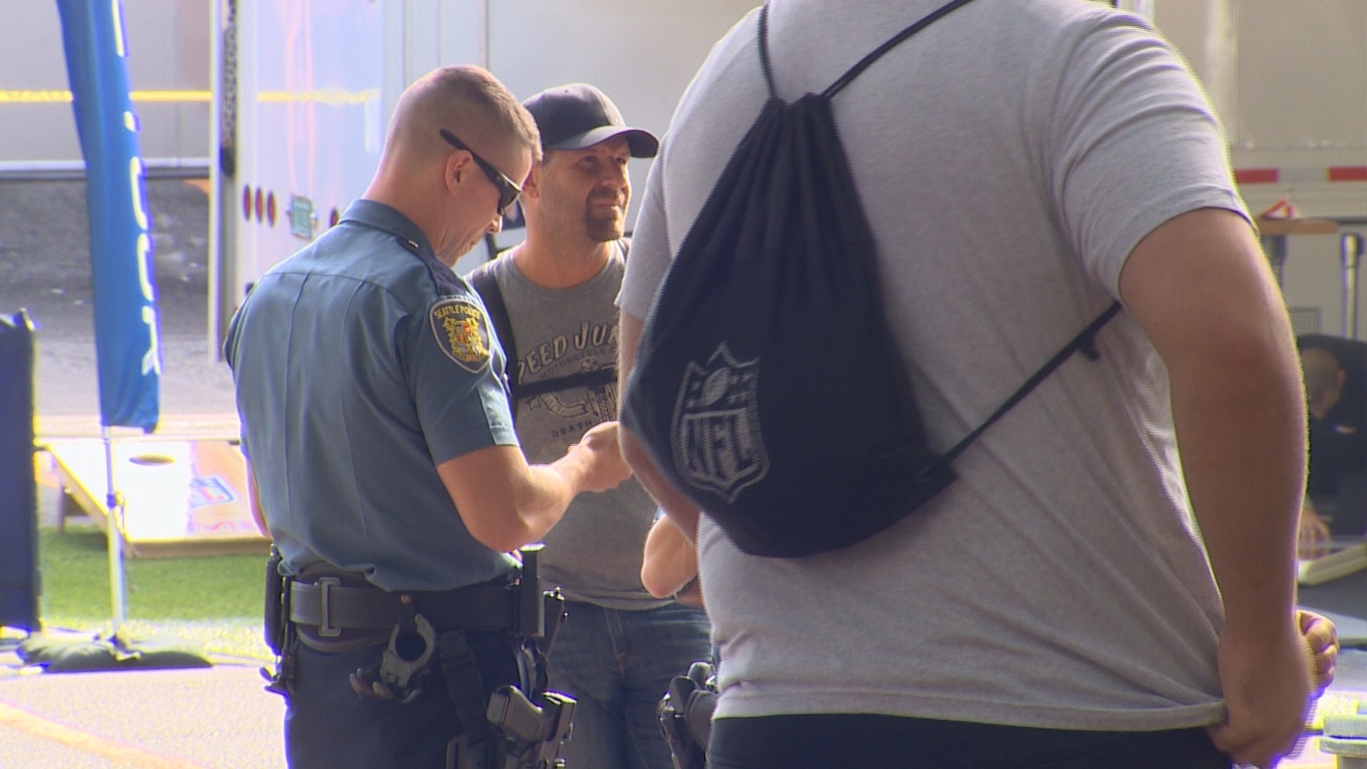 Seattle PD sends warning, beefs up Seahawks security | king5.com
