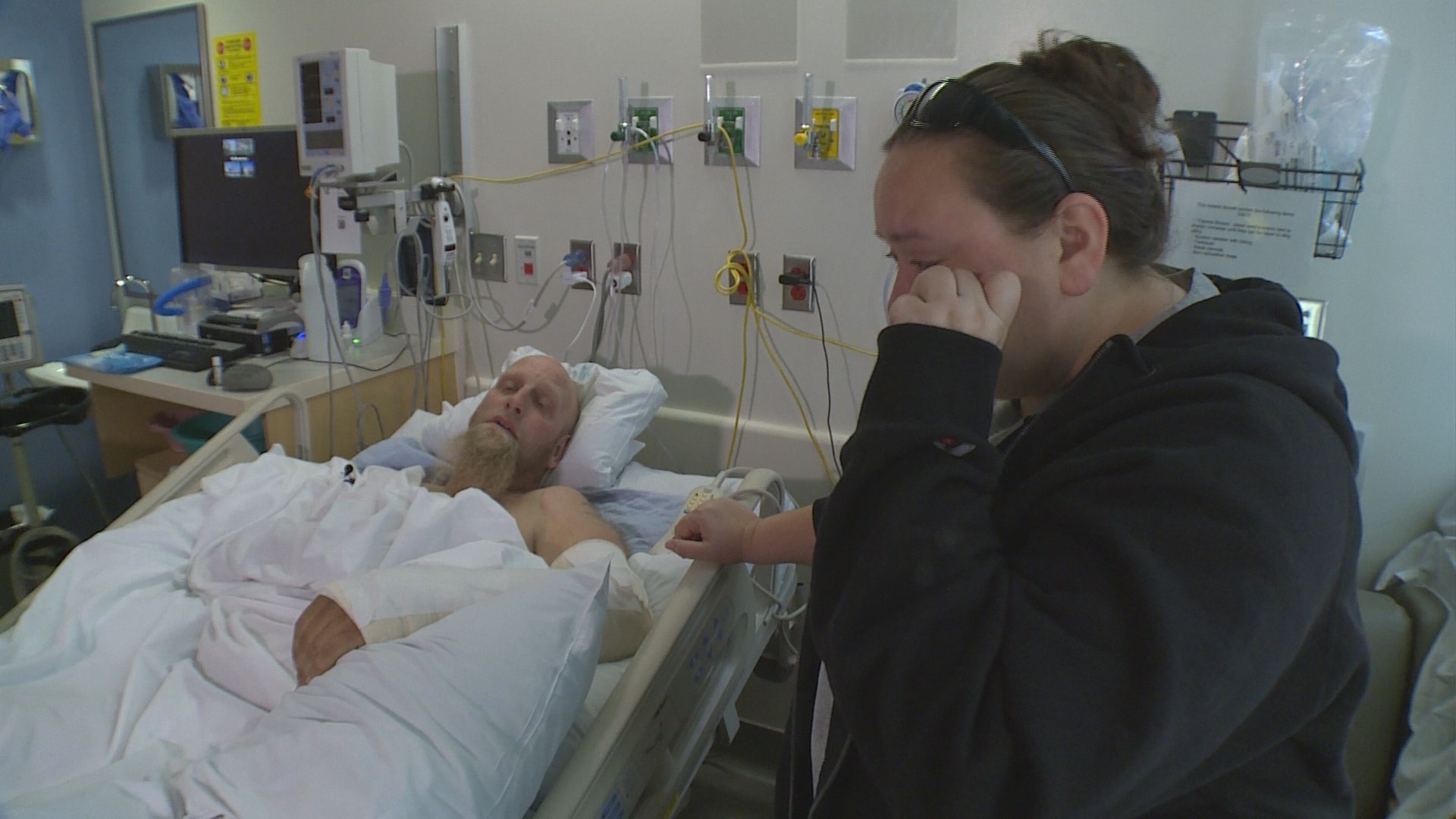 Man badly injured trying to help driver | king5.com