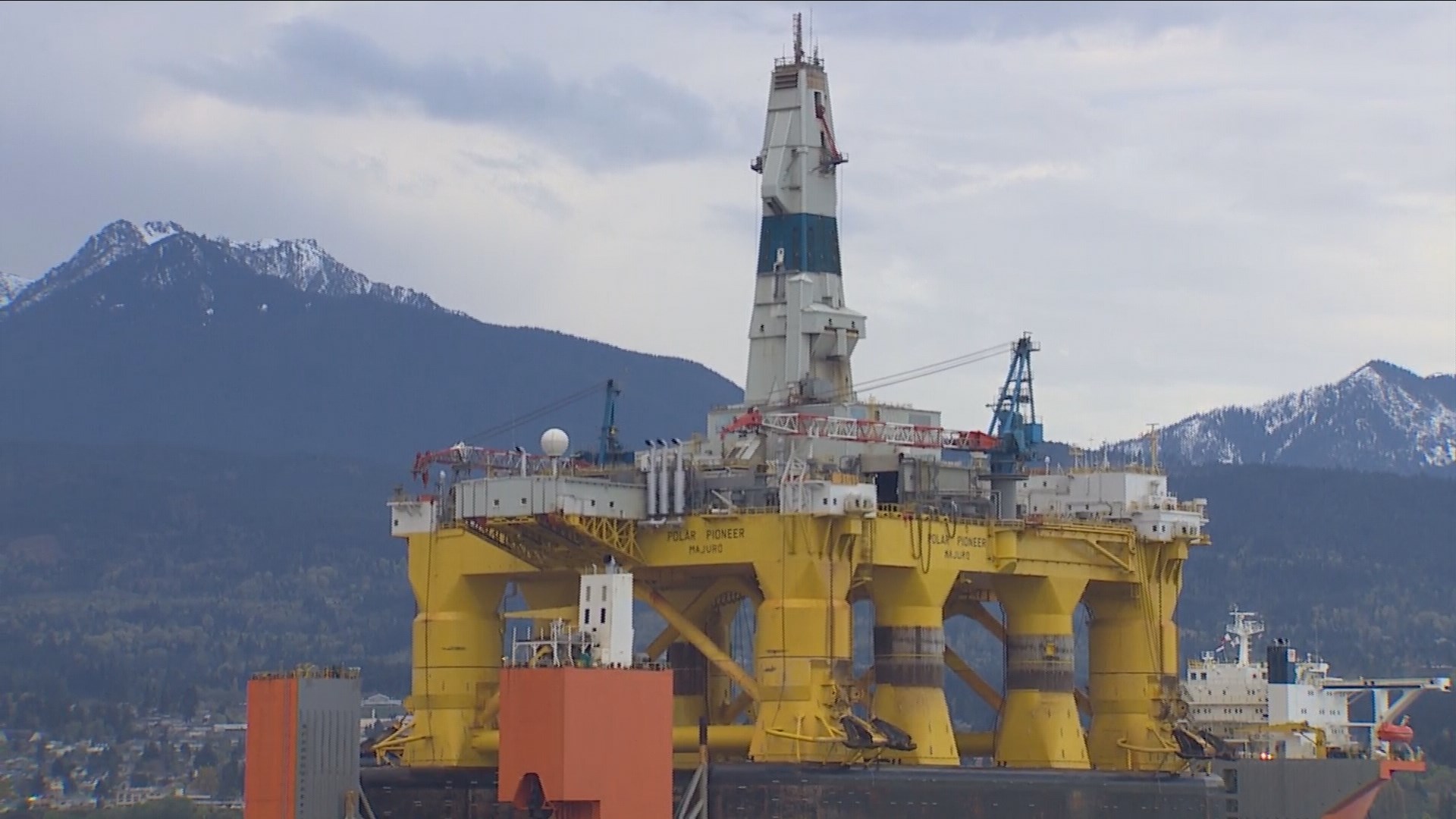 Shell's drillship to dock in Everett before Seattle | king5.com