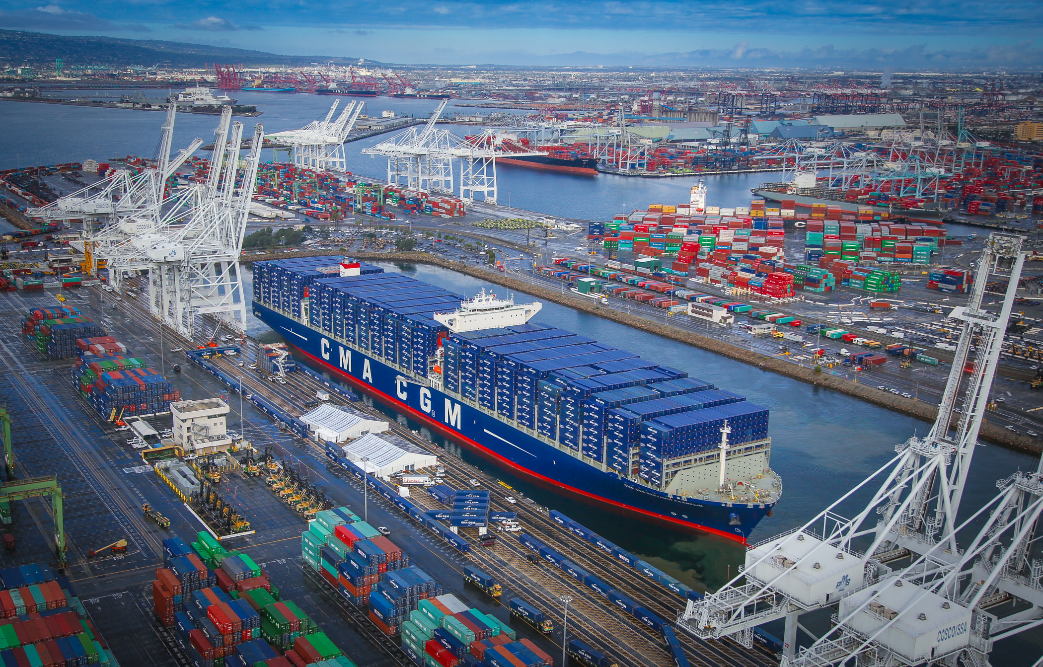 Giant container ship to arrive in Seattle Monday | king5.com